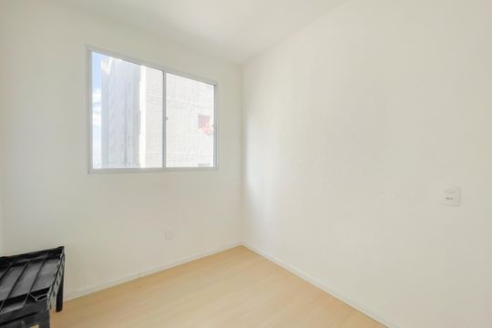 Quarto 2 de apartamento para alugar com 2 quartos, 42m² em Jardim do Lago, Osasco
