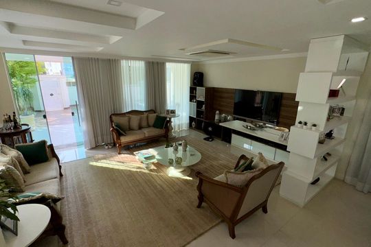 Casa de Condomínio à venda com 4 quartos, 320m² em Recreio dos Bandeirantes, Rio de Janeiro