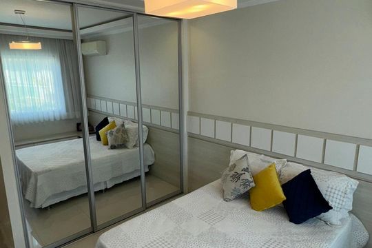 Casa de Condomínio à venda com 4 quartos, 320m² em Recreio dos Bandeirantes, Rio de Janeiro