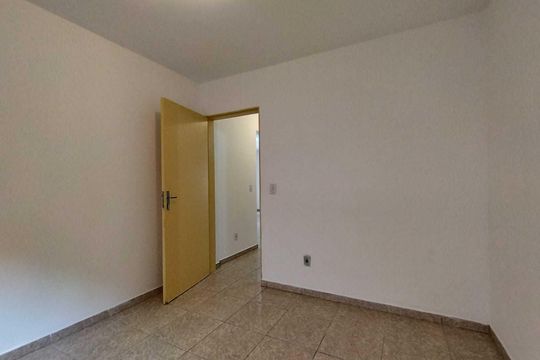 Quarto 2 de apartamento para alugar com 2 quartos, 65m² em Vila Rosa, Novo Hamburgo