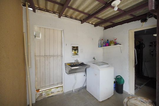 Área de Serviço de casa de condomínio para alugar com 3 quartos, 146m² em São João do Rio Vermelho, Florianópolis