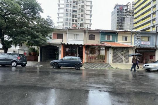 Casa à venda com 2 quartos, 300m² em Chácara Santo Antônio, São Paulo