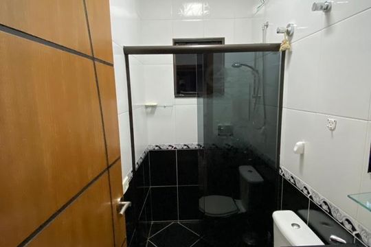 Casa à venda com 3 quartos, 480m² em Vila Invernada, São Paulo