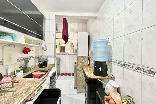 Cozinha de apartamento à venda com 2 quartos, 82m² em Copacabana, Rio de Janeiro
