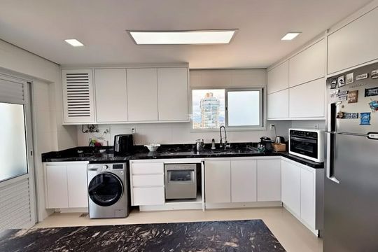 Cozinha de apartamento para alugar com 3 quartos, 136m² em Boqueirão, Santos