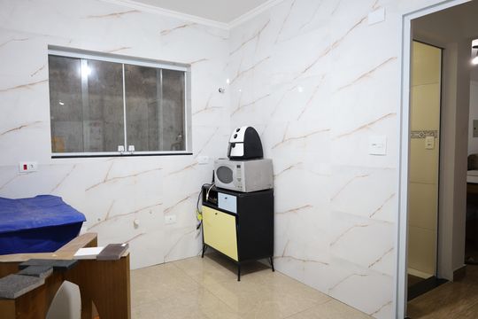 Casa para alugar com 4 quartos, 153m² em Campo Grande, São Paulo