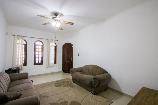 Casa para alugar com 3 quartos, 135m² em Vila Helena, Santo André