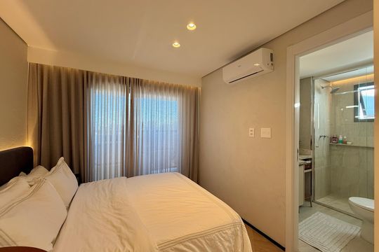 Suíte 2 de apartamento à venda com 2 quartos, 92m² em Jardim das Acacias, São Paulo