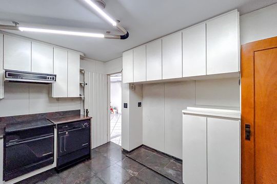 Cozinha de casa à venda com 4 quartos, 295m² em Tatuapé, São Paulo