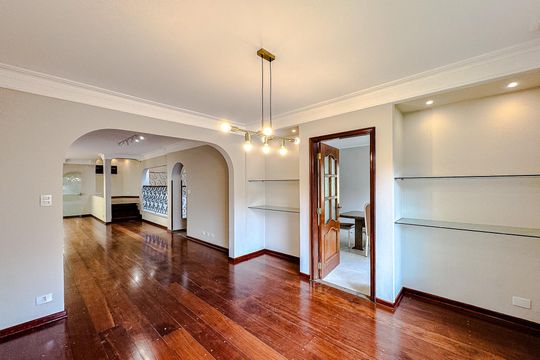 Casa para alugar com 4 quartos, 385m² em Mooca, São Paulo