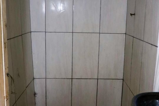Banheiro de casa para alugar com 1 quarto, 30m² em Helena Maria, Osasco