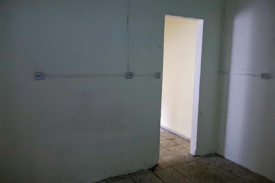 Sala/Quarto de casa para alugar com 1 quarto, 30m² em Helena Maria, Osasco