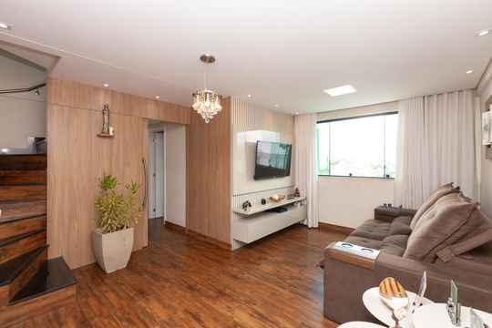 Apartamento à venda com 3 quartos, 150m² em Santa Helena, Belo Horizonte