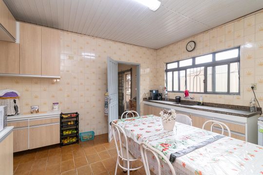 Cozinha de casa à venda com 3 quartos, 150m² em Vila Ré, São Paulo