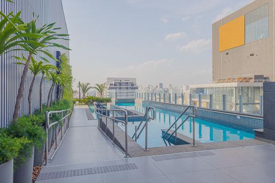 Piscina de kitnet/studio à venda com 1 quarto, 35m² em Pinheiros, São Paulo