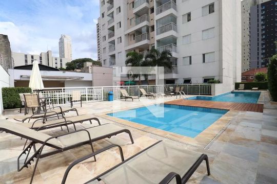 Piscina de apartamento à venda com 2 quartos, 70m² em Vila Romana, São Paulo