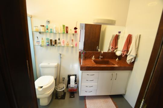Banheiro Suíte de casa à venda com 3 quartos, 200m² em Jardim Santa Genebra Ii (barao Geraldo), Campinas