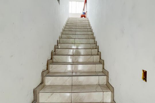 Entrada de casa para alugar com 2 quartos, 65m² em Ayrosa, Osasco