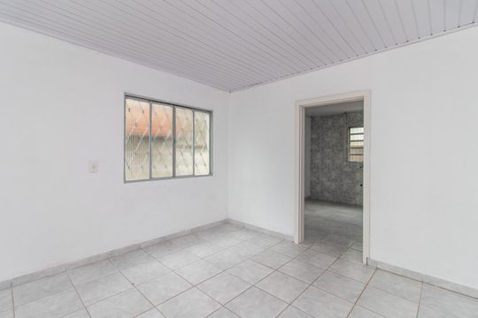 Sala de casa à venda com 1 quarto, 120m² em Cavalhada, Porto Alegre