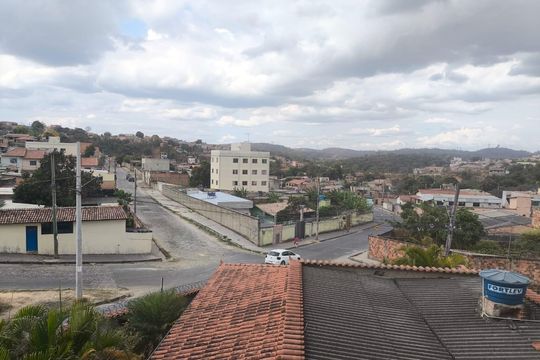 Vista de casa para alugar com 3 quartos, 170m² em Nova União, Ribeirão das Neves