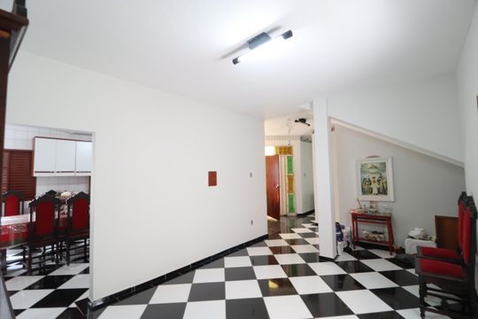 Sala 3 de casa para alugar com 6 quartos, 300m² em Martins, Uberlândia