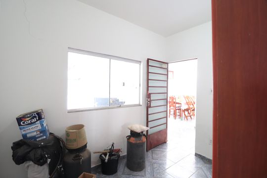 Quarto 6 de casa para alugar com 6 quartos, 300m² em Martins, Uberlândia