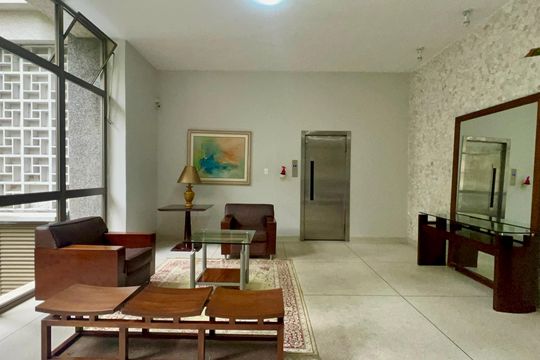 Hall de entrada de apartamento para alugar com 3 quartos, 130m² em Paraíso, São Paulo