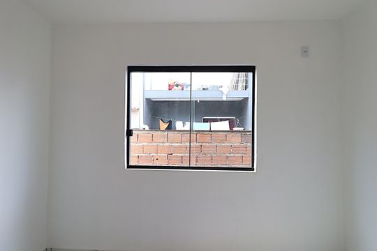 Apartamento para alugar com 1 quarto, 27m² em Jardim Algarve, Alvorada