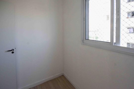 Quarto 02 de apartamento para alugar com 2 quartos, 40m² em Jardim Adutora, São Paulo