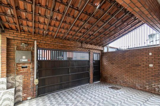 2º andar - Varanda e Garagem de casa à venda com 7 quartos, 180m² em Bonsucesso, Rio de Janeiro