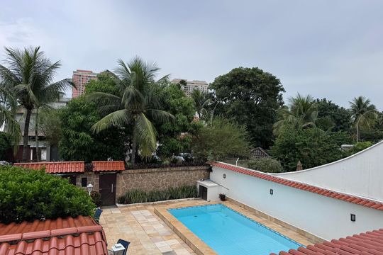 Suíte 2 - Vista de casa de condomínio à venda com 4 quartos, 562m² em Barra da Tijuca, Rio de Janeiro
