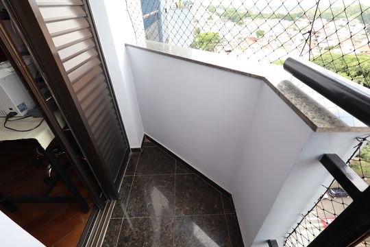 Vista do Quarto 2 de apartamento à venda com 3 quartos, 92m² em Vila Curuçá, Santo André