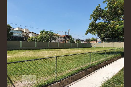 Área externa de apartamento para alugar com 2 quartos, 49m² em Taquara, Rio de Janeiro