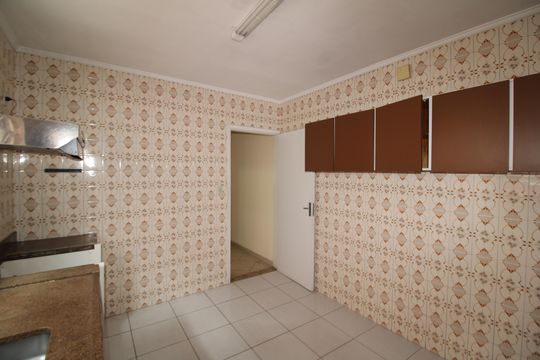 Cozinha de casa à venda com 3 quartos, 190m² em Jardim Centenario, São Paulo