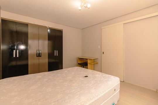 Quarto  de apartamento para alugar com 1 quarto, 48m² em Cidade Baixa, Porto Alegre