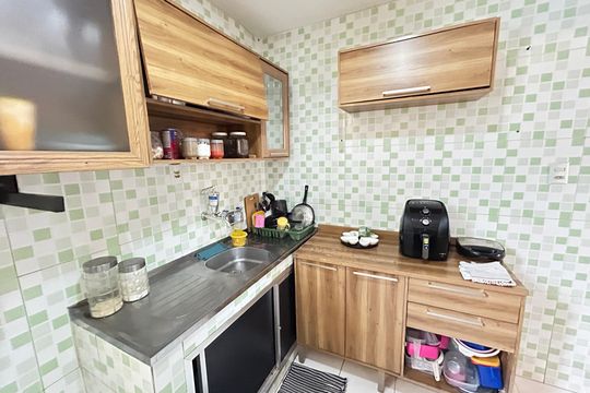 Cozinha de apartamento para alugar com 2 quartos, 38m² em Piedade, Rio de Janeiro