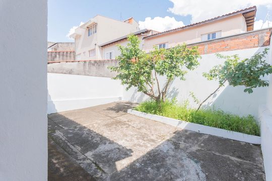 Quintal de casa à venda com 2 quartos, 125m² em Parque Residencial Vila União, Campinas