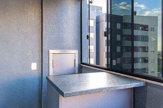 Varanda de apartamento à venda com 2 quartos, 54m² em Centro, Canoas