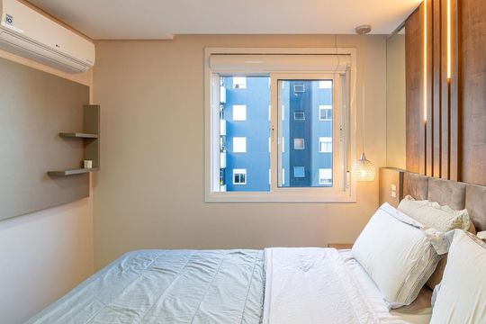 Quarto de apartamento à venda com 2 quartos, 54m² em Centro, Canoas