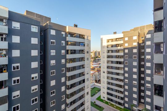 Apartamento à venda com 2 quartos, 54m² em Centro, Canoas