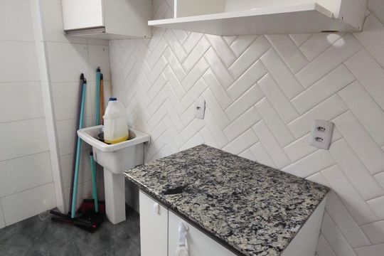 Cozinha de apartamento para alugar com 2 quartos, 42m² em Jardim Guaruja, Sorocaba