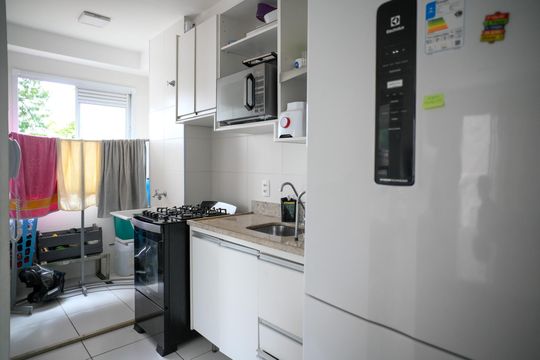 Cozinha de apartamento à venda com 2 quartos, 42m² em Vila Água Funda, São Paulo