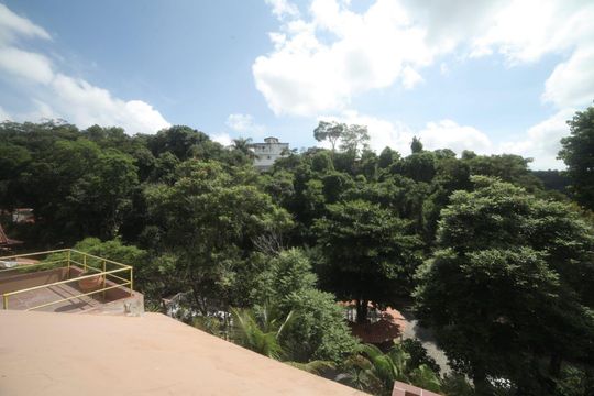 Casa à venda com 5 quartos, 520m² em Baldeador, Niterói