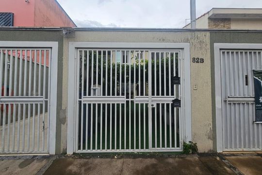 Fachada de casa para alugar com 2 quartos, 85m² em Jardim Ponte Rasa, São Paulo