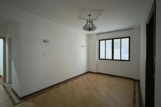 Apartamento à venda com 2 quartos, 77m² em Centro Histórico, Porto Alegre