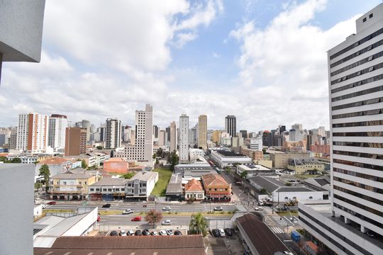 Vista da Sacada de apartamento para alugar com 1 quarto, 39m² em Centro, Curitiba