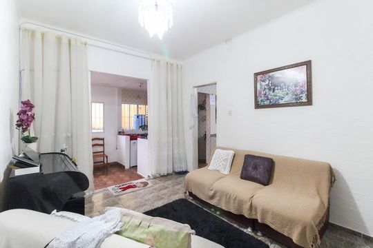 Sala de casa à venda com 3 quartos, 120m² em Cidade Líder, São Paulo