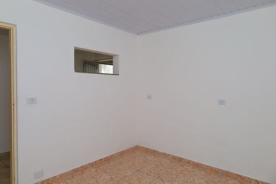 Quarto 2 de casa para alugar com 4 quartos, 300m² em Jardim Campos, São Paulo
