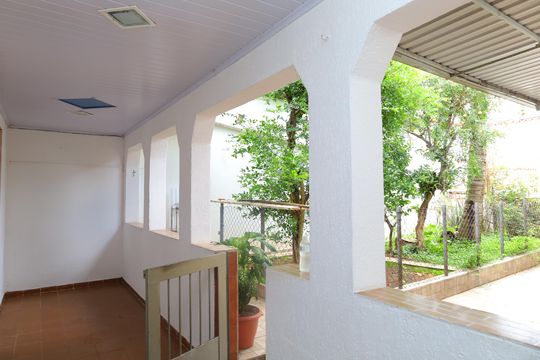 Varanda de casa para alugar com 4 quartos, 300m² em Jardim Campos, São Paulo