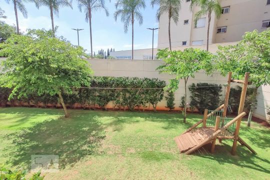 Área externa de apartamento à venda com 3 quartos, 94m² em Vila Campo Grande, São Paulo